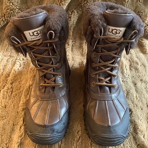 UGG Adirondack Snow Boots